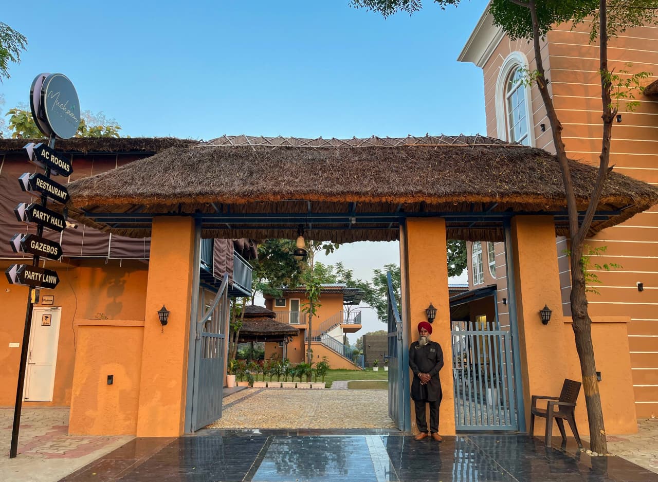 Muchaan Resort - Slide 3